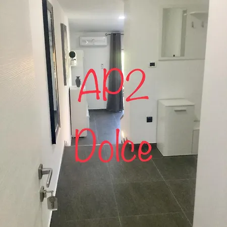 Casa Laura Apartament