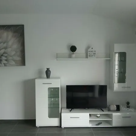 Casa Laura Apartment *