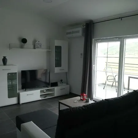 Apartment Casa Laura *