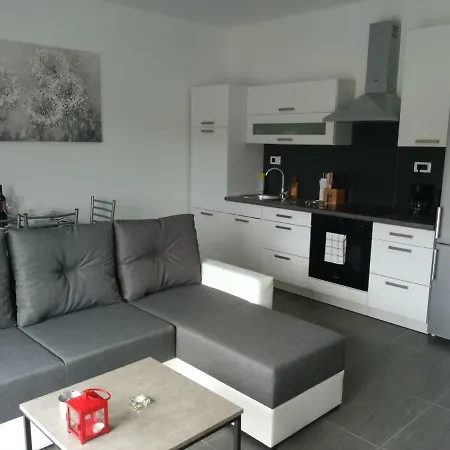 Casa Laura Apartment *